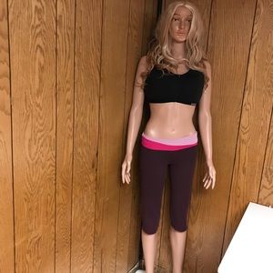 Patagonia Athletic Capri burgundy Size XS